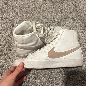 Nike White and Beige High-Top Blazers